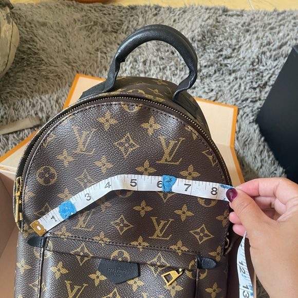 Authentic LV Palm Spring MM - Picture 15 of 17